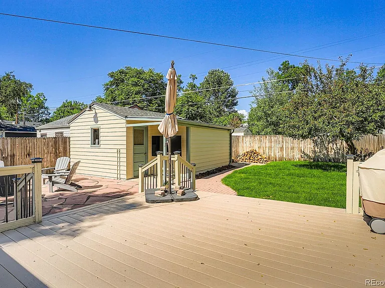 4935 Meade St — Photo 22