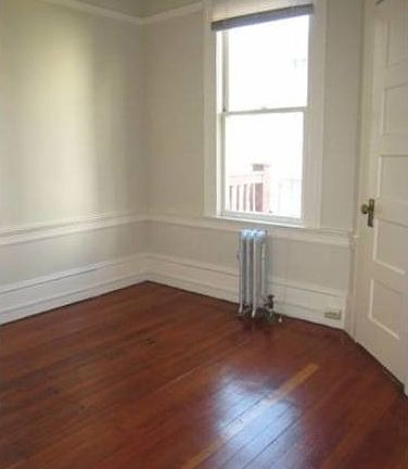 5th image of 1270 Pine St APT 37