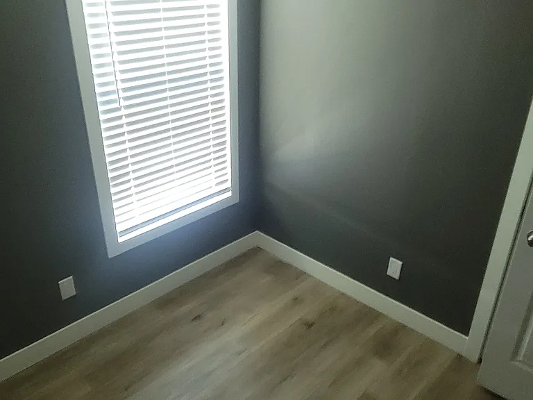 4214 E Fremont St — Photo 22