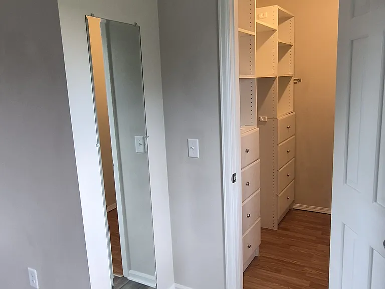 5739 Cresthaven Ln — Photo 12