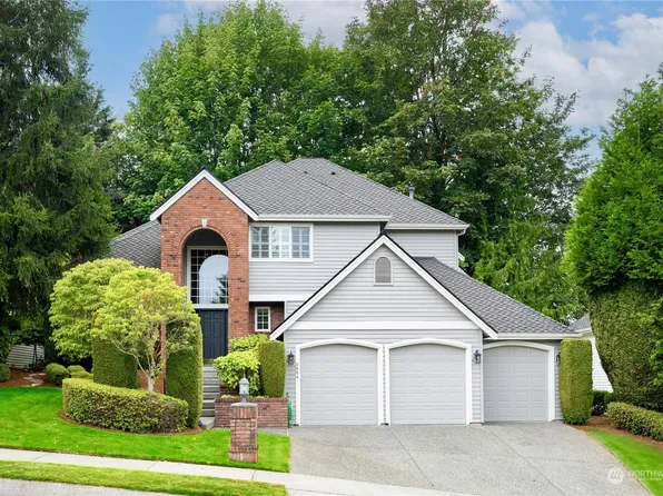 5884 NW Lac Leman Drive, Issaquah, WA 98027