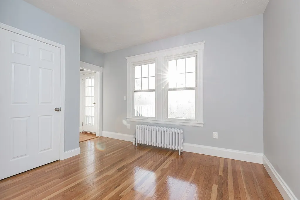 2 bed, 1200 sqft, $2,800 — Photo 1