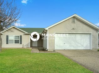 6623 Timberbend Dr, Louisville, KY 40229