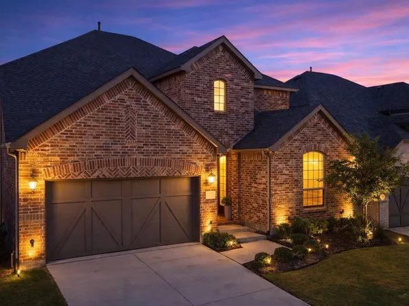 624 Cedarwood St, Aubrey, TX 76227