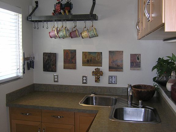 4th image of 4454 Maryland St