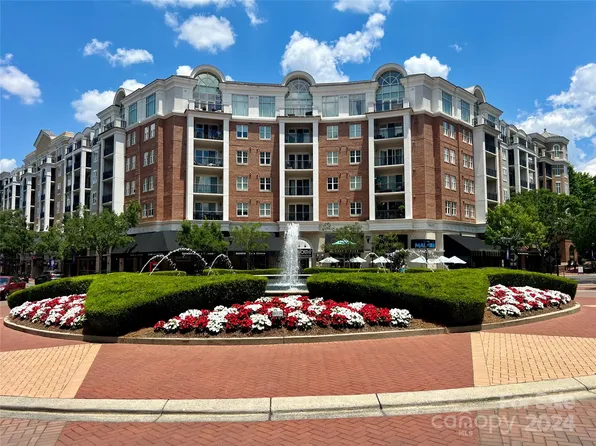 4625 Piedmont Row Dr Unit 405, Charlotte, NC 28210