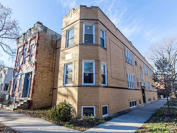 2nd image of 2305 W Charleston St #2