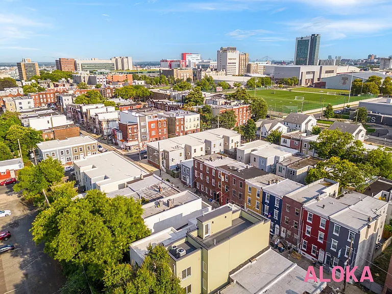 1627 Fontain St #PENTHOUSE — Photo 16