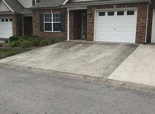 6909 La Christa Way, Knoxville, TN 37921
