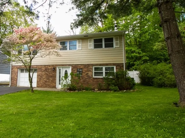 508 Durban Ave, Hopatcong Boro, NJ 07843