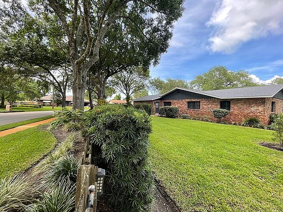 5th image of 4251 Longbow Dr