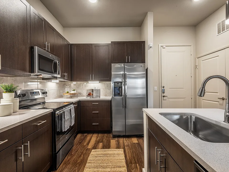 Reserve at Spring Creek Apartments