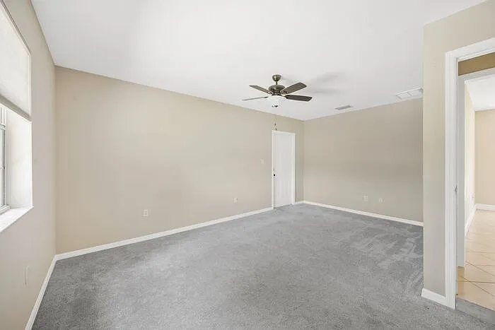 721 Holly Ter — Photo 24