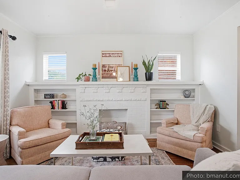 321 N Xenophon Ave — Photo 9