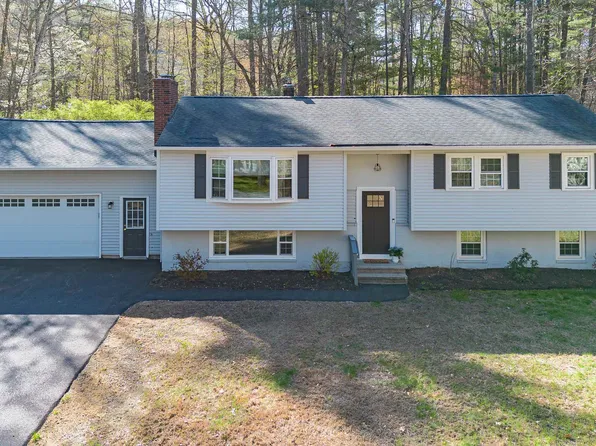 32 Valleyview Drive, Merrimack, NH 03054