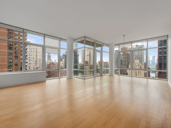 310 E 53rd St APT 19A