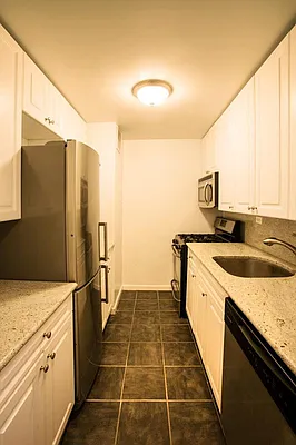 Sold by Keller Williams NYC | media 15