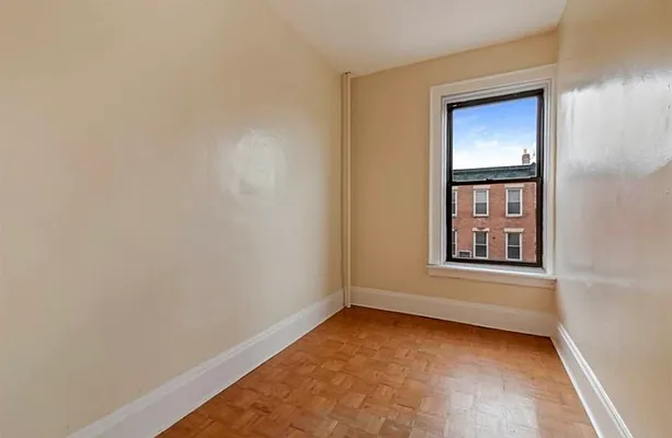 Rented by Corcoran | media 18