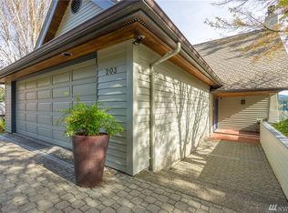 203 Sea Pines Ln, Bellingham, WA 98229