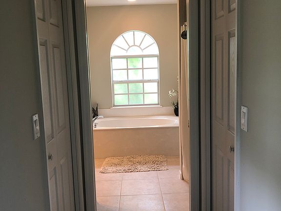 Master Bath Hallway