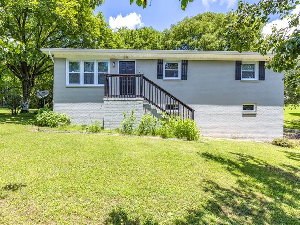 532 Maple St, Pulaski, TN 38478