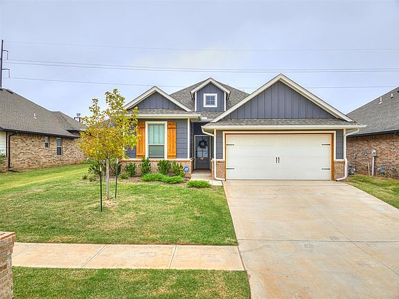 2nd image of 8733 Poppey Pl