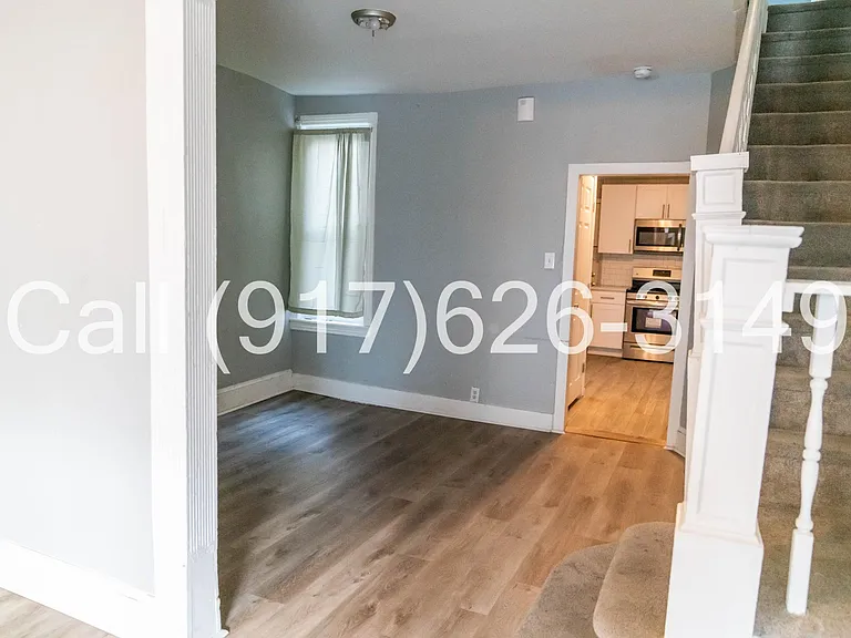1453 N Wanamaker St — Photo 11