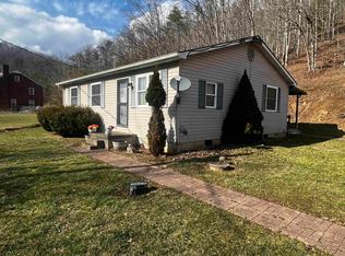 5397 Fisher Bowen Branch Rd, Wayne, WV 25570