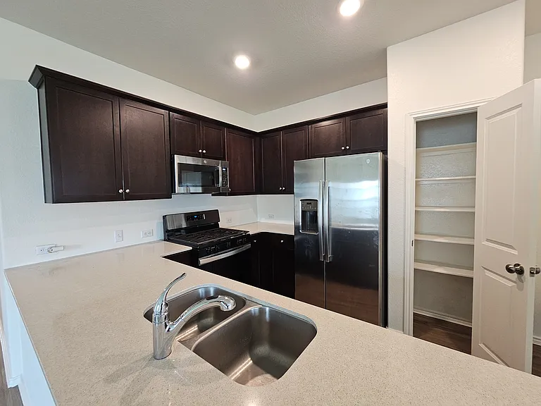 228 Gabriels Bluff Dr — Photo 18