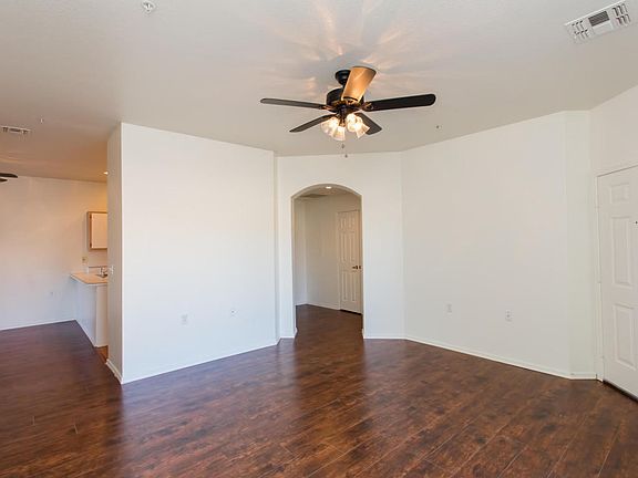 2nd image of 1502 N Paseo La Tinaja