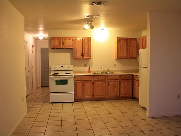 Kitchen and hallway to back door