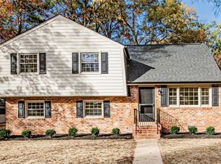 11730 Charterhouse Dr, Midlothian, VA 23113