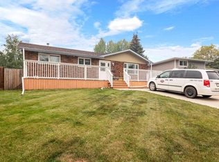 109 S Hillcrest Dr, Wood Buffalo, AB T9H 3T7