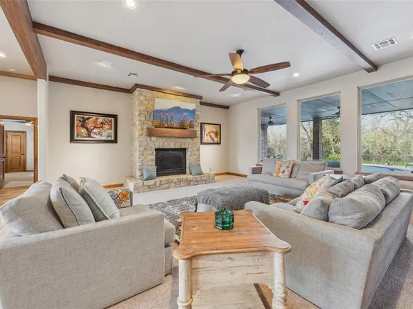 3325 Savoy Cir, Edmond, OK 73003