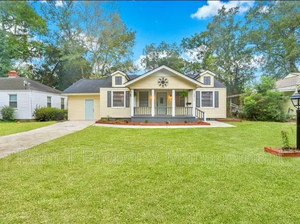 2411 E 39th St, Savannah, GA 31404
