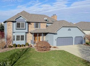 3106 Wisteria Ln, Bloomington, IL