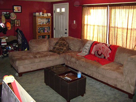 3rd image of 978 Truxell Dr