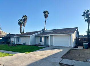 4076 N Cecelia Ave, Fresno, CA 93722