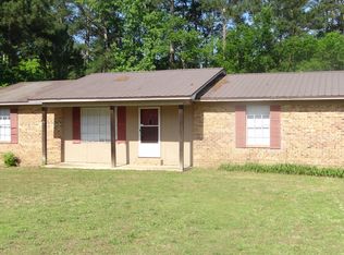 15 County Road 119, Farmington, MS 38834