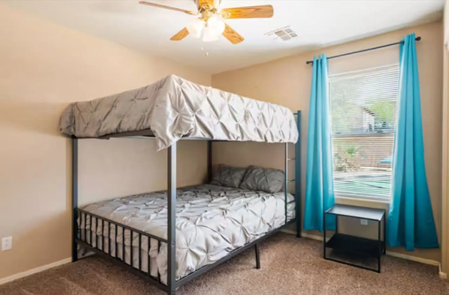 3 bed, 2.0 bath, $4,966 — Photo 3