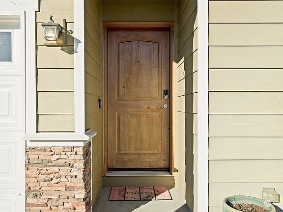 2nd image of 8569 82nd Street NE