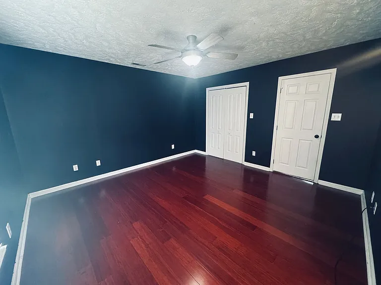5870 McDonald Rd — Photo 25