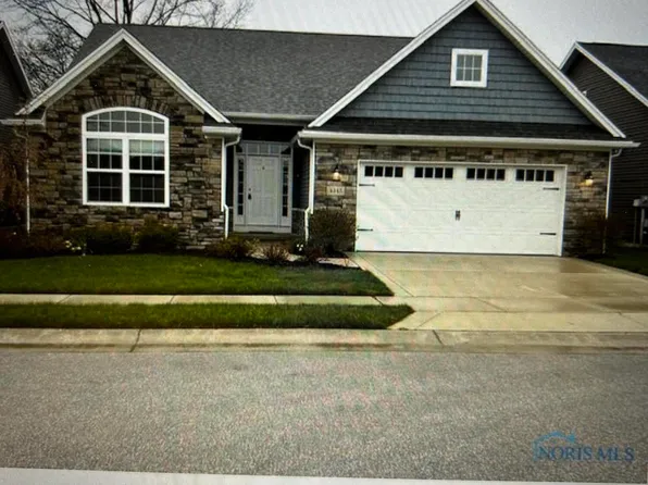 8558 Windsong Ct, Monclova, OH 43542