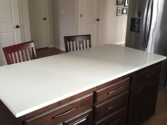4th image of 5300 NE 66th Dr