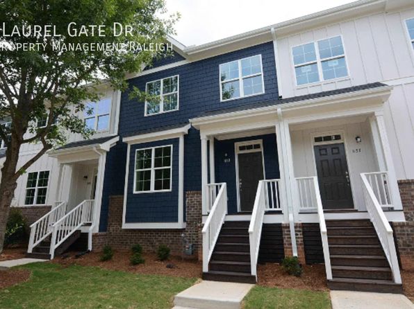 802 Laurel Gate Dr