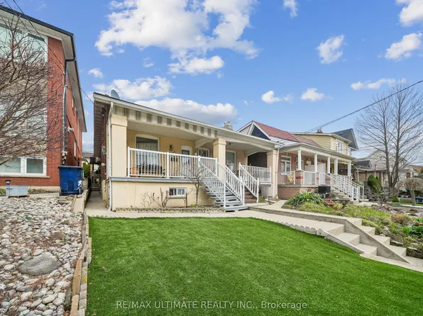 53 Gilbert Ave, Toronto, ON M6E 4W2