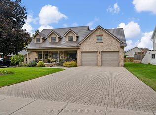 310 Huron St W, South Huron, ON N0M1S2