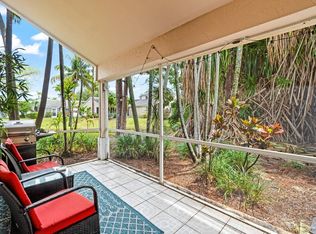 1060 Island Manor Dr, Greenacres, FL 33413