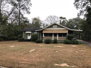 605 Wilson Ave, Tifton, GA 31794