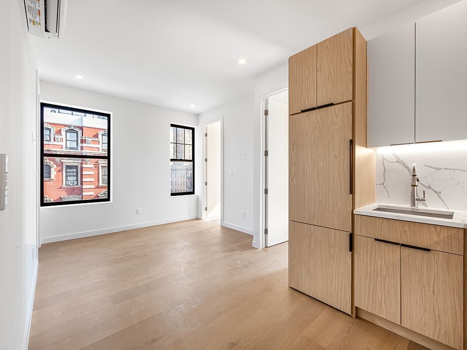 1st image of 141 2nd Ave APT 19